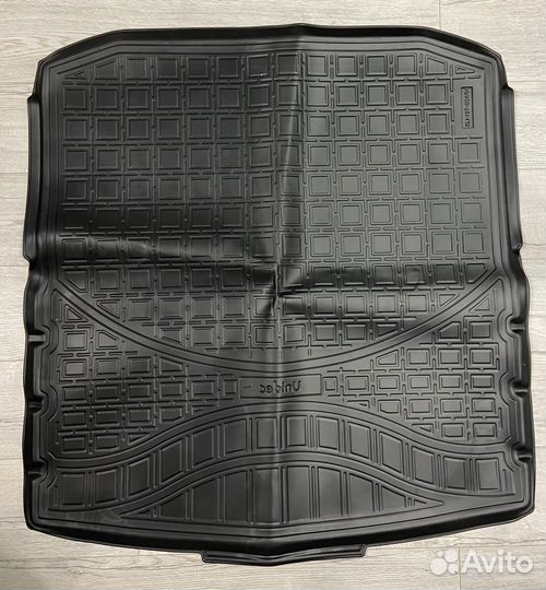 Полиуретановый ковер багажника Skoda Octavia A8