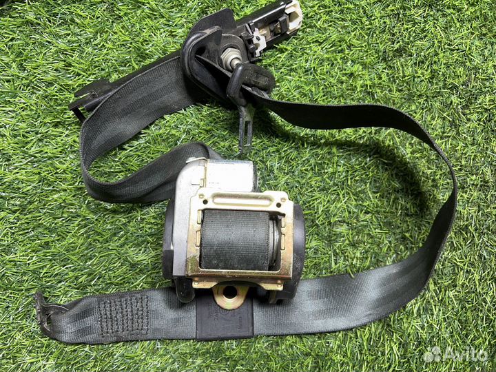 Ремень безопасности Audi A6