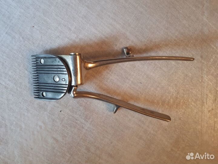 Машинка ручная для стрижки волос.б/у. СССР