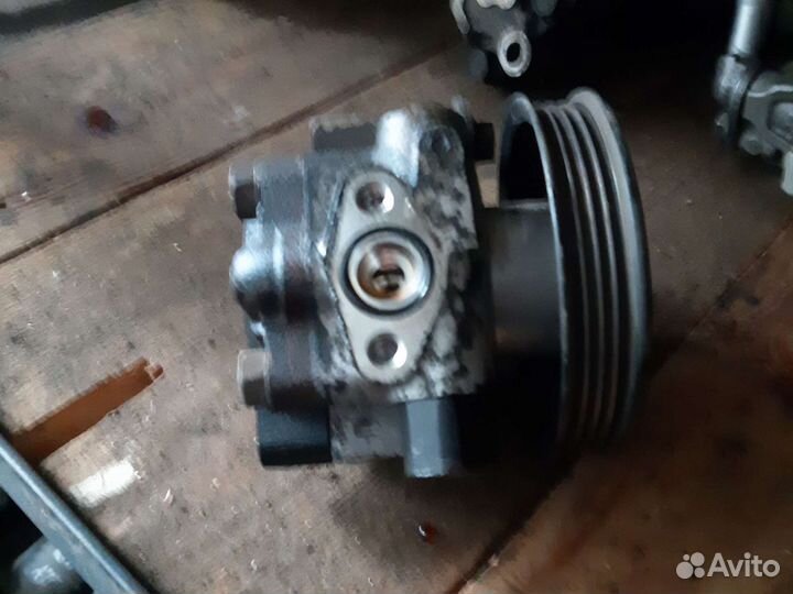 Chevrolet Aveo t250 насос Гур