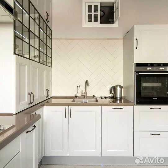 Кухня угловая на заказ.мдф фасады