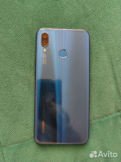 Телефон Huawei