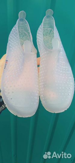 Обувь для бассейна