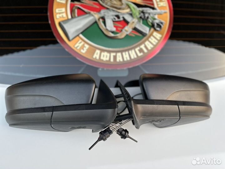 Зеркало на LADA granta