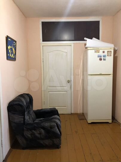 Комната 14 м² в 3-к., 2/2 эт.