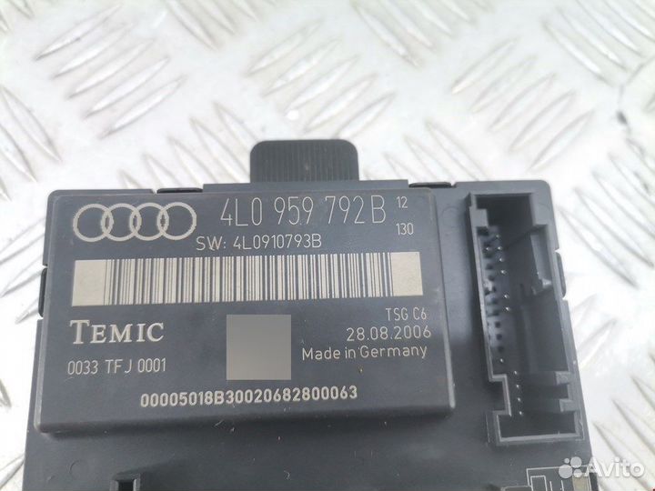 Блок комфорта для Audi Q7 4L 4L0959792B