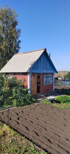 Дача 20 м² на участке 4 сот.