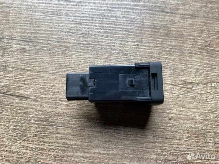 Кнопка курсовой устойчивости Nissan Teana L33