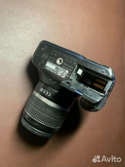 Canon eos kiss x4 550d