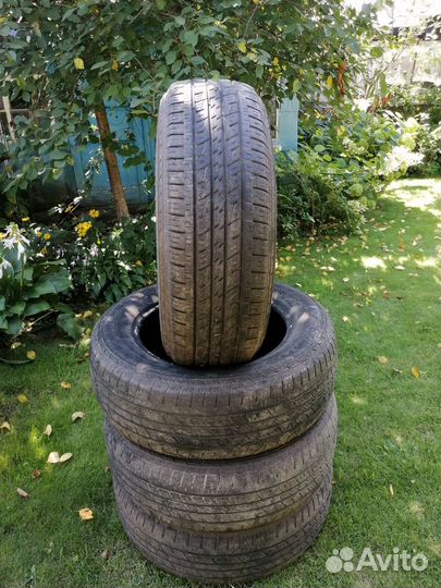 Kumho Solus KL21 235/65 R17 T