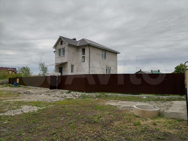 Дом 252 м² на участке 14 сот.