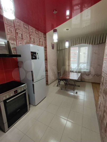 3-к. квартира, 92 м², 3/9 эт.