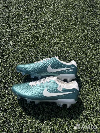 Футбольные бутсы Nike Tiempo Legend X