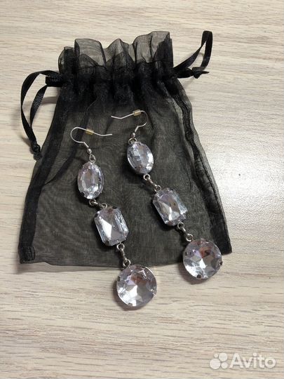 Серьги со стразами