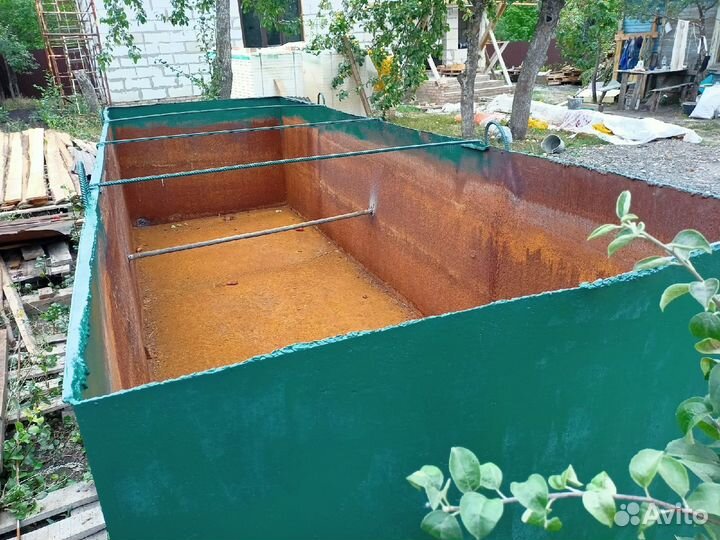 Ёмкость для воды на дачу или в огород