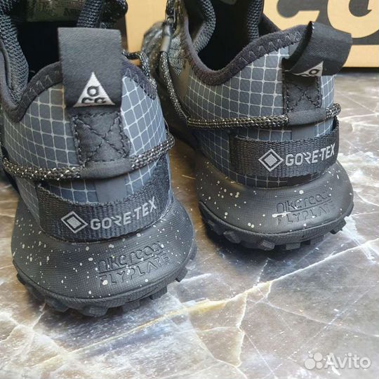 Кроссовки Nike ACG Mountain FLY GTX