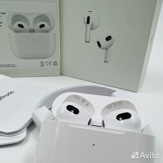 Apple AirPods 3 (Premium) + чехол