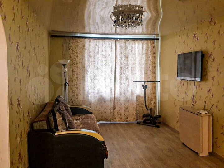 2-к. квартира, 51 м², 1/19 эт.