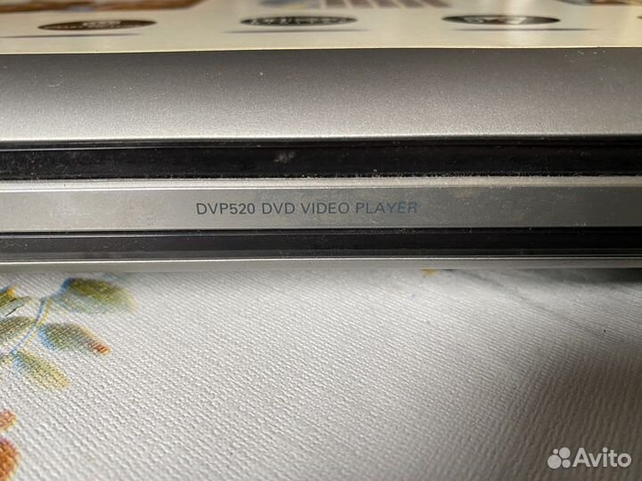 DVD плеер philips DVP520/04