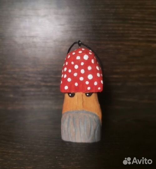 Деревянная елочная игрушка дед-мухомор, фигурка