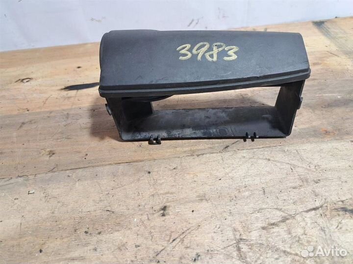 Воздуховод VW Passat (B6) 2005-2010