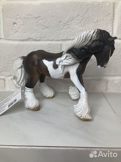 Фигурки лошадей collecta