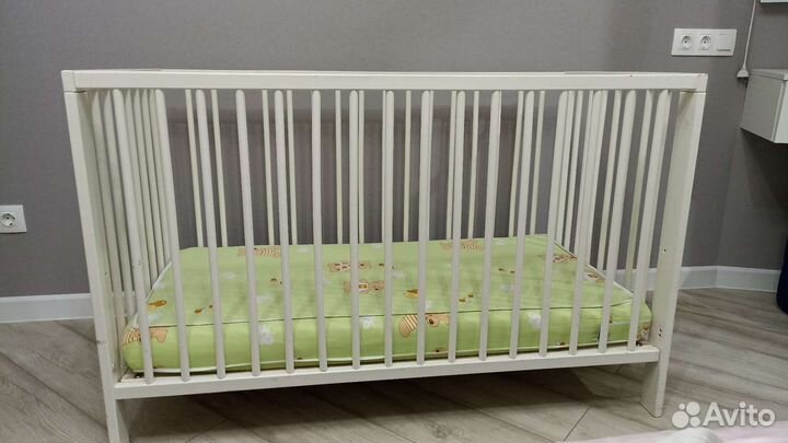 Детская кровать IKEA с матрасом 120 60