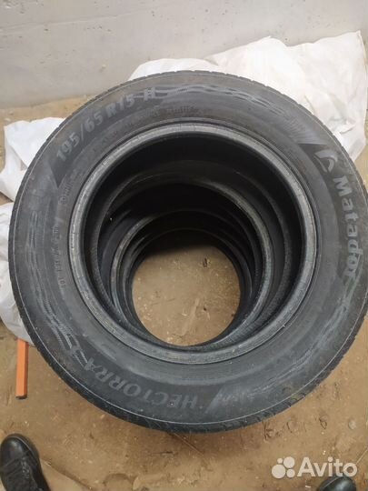 Viatti Strada Asimmetrico 195/65 R15