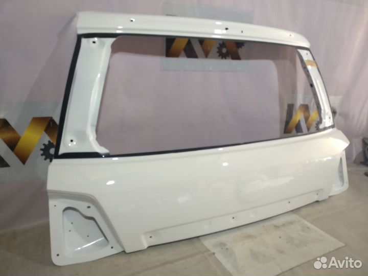 Лэнд Крузер 200 2007-2015 Крышка багажника 4811