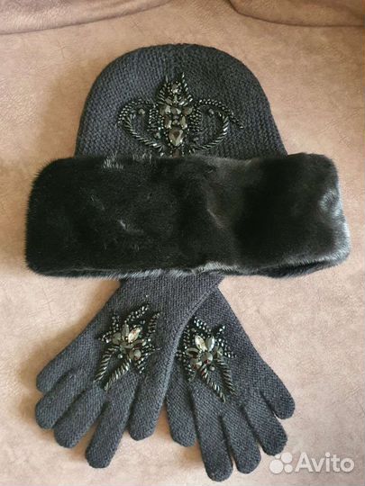 Шапка с норкой и перчатки