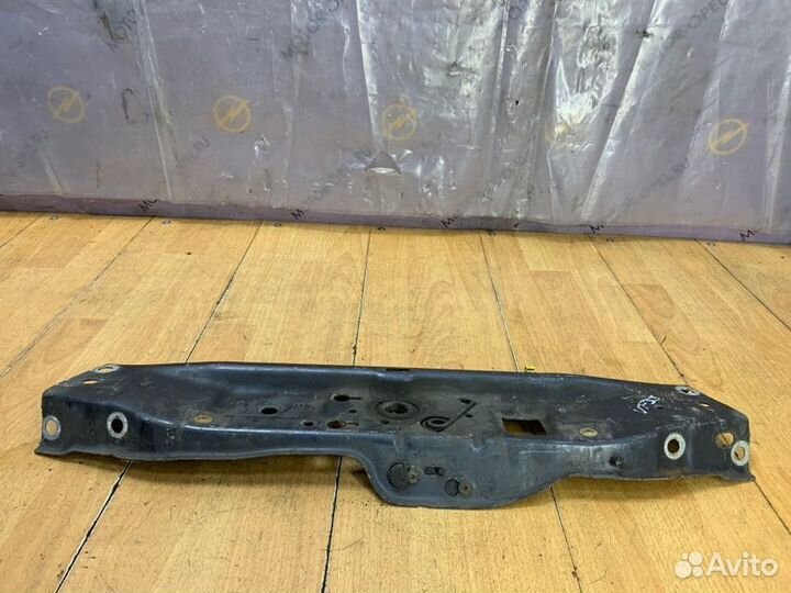 Передняя панель Opel Zafira B минивэн 2005-2012