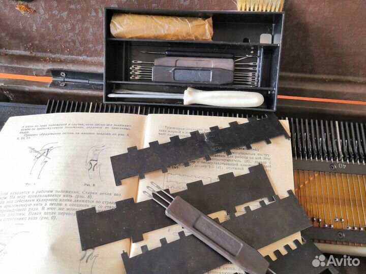 Вязальная машина Нева-2