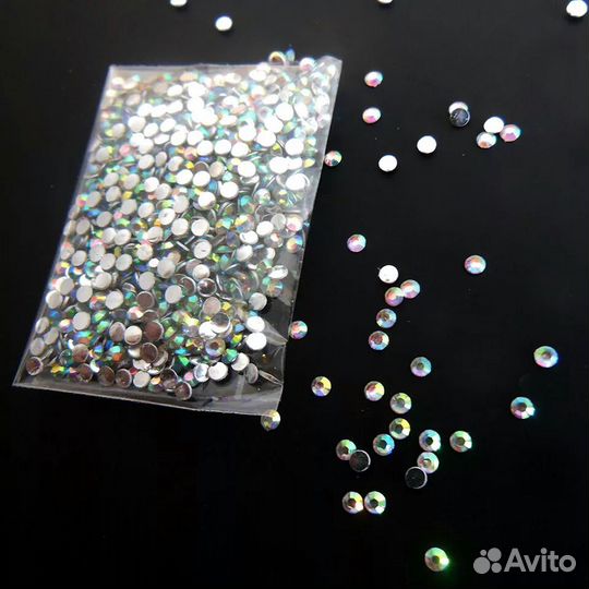 Стразы для украшения