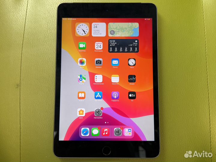 iPad mini 4 128gb sim