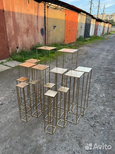 Аренда свадебного декора стойки арки