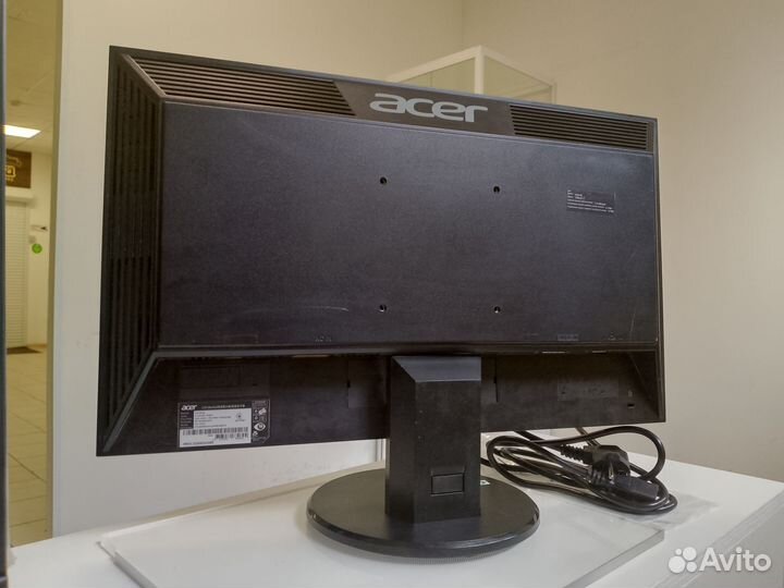 Монитор Acer 22 дюйма