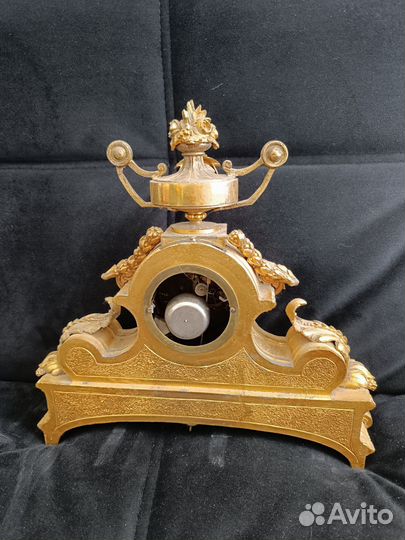 Часы каминные с боем