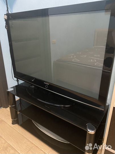 Телевизор samsung