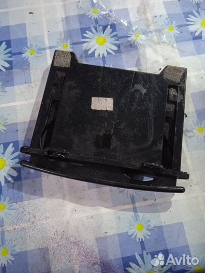 Подстаканник Daewoo Lanos