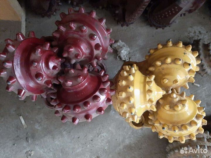 Долото шарошечное 250,8