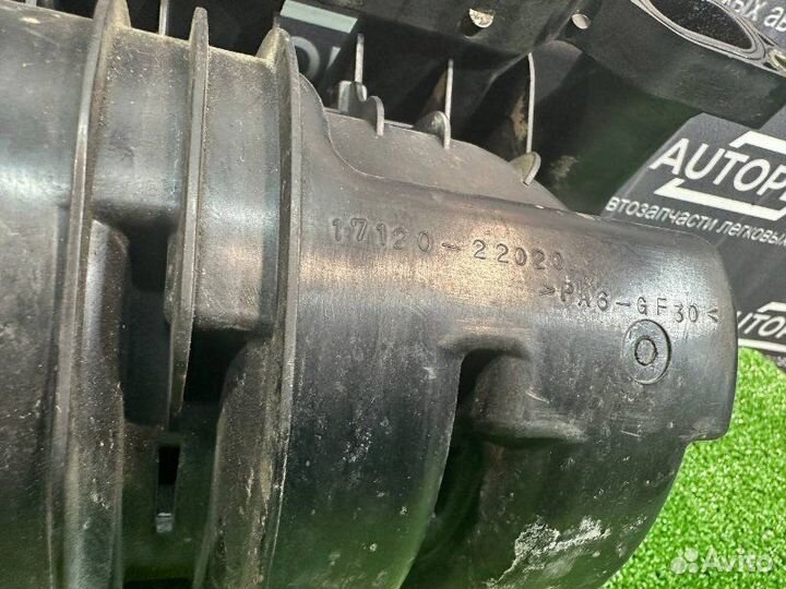 Впускной коллектор Toyota Corolla E120 1.4 4ZZ