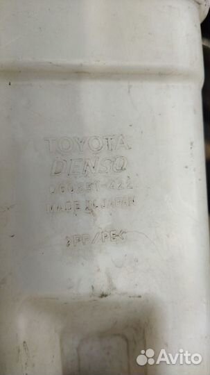 Бачок омывателя Toyota RAV4 ca40 оригинал