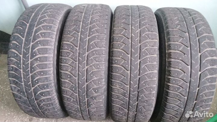 Bridgestone Ice Cruiser 7000 235/65 R17 108T