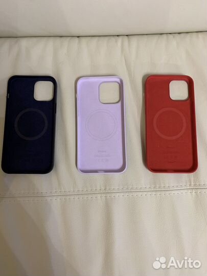 Чехлы на iPhone 12