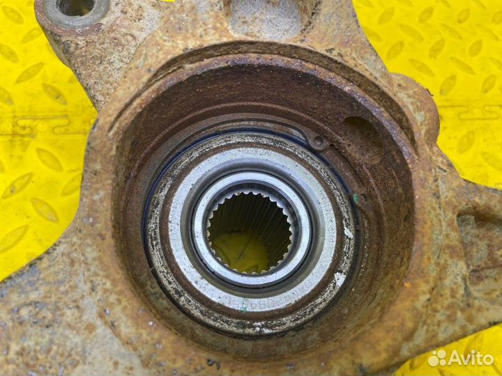 Б/У Кулак поворотный - В хорошем состоянииn