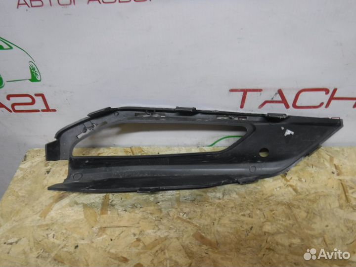 Накладка птф левая BMW X7 G07 (2018+)