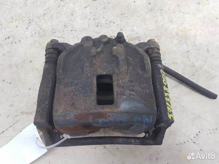 Суппорт тормозной передний левый Honda Civic