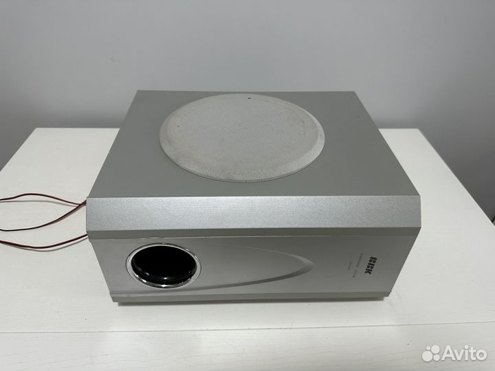 Сабвуфер и колонки