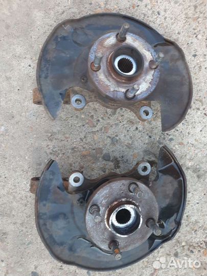 Поворотный кулак, цапфа, Toyota corolla