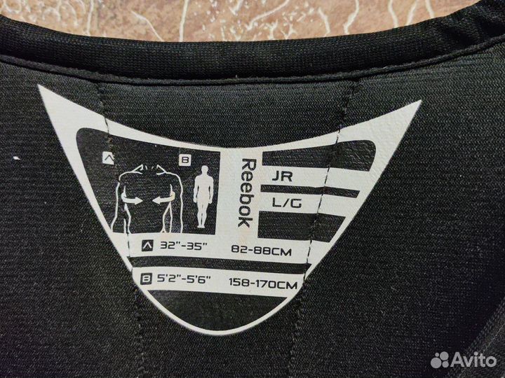 Нагрудник хоккейный jr